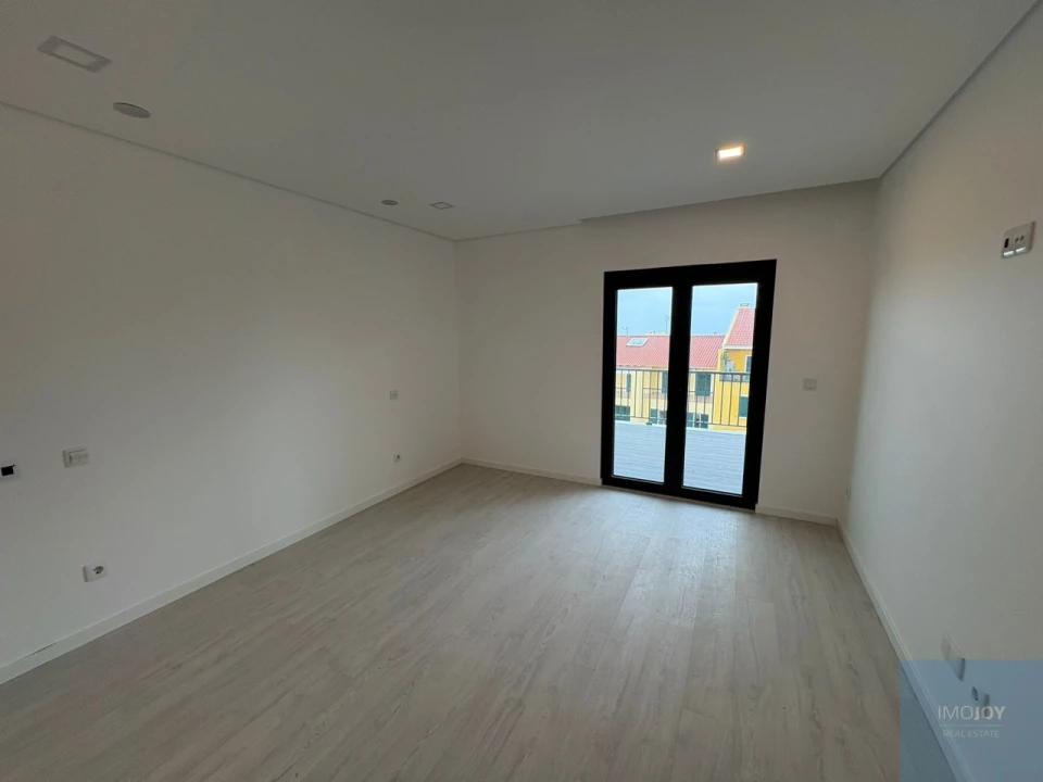Apartamento T2 para Venda em Ericeira Foto 20