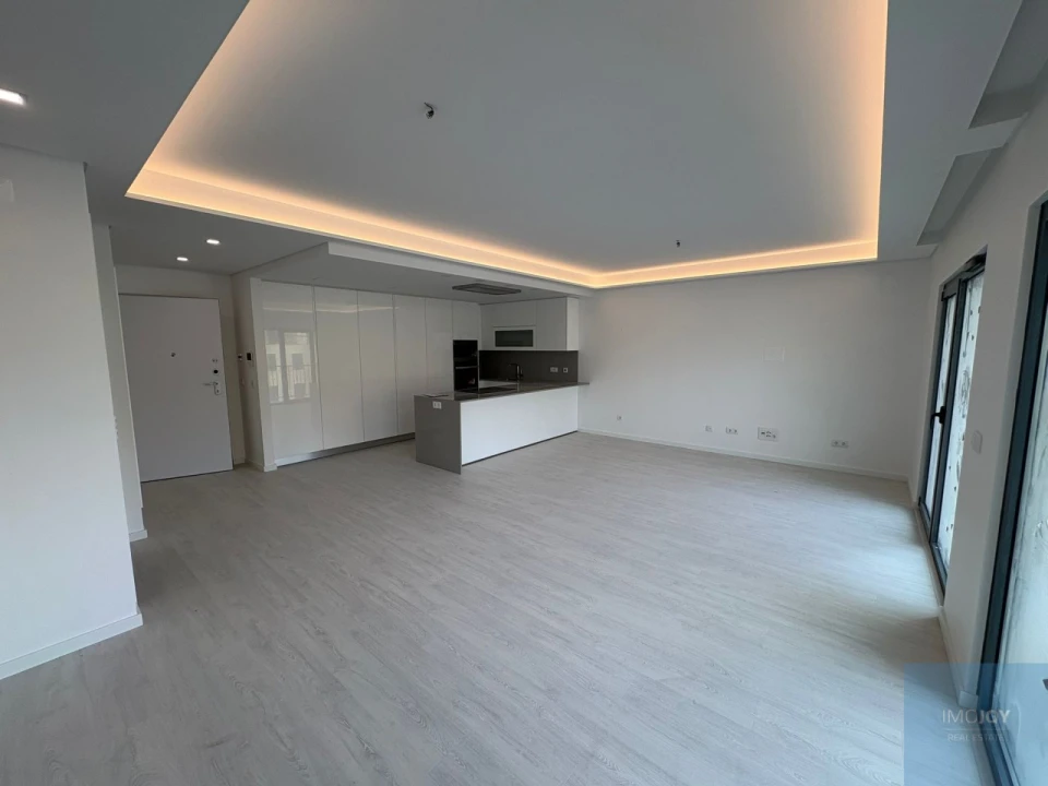 Apartamento T3 para Venda em Ericeira Foto 1