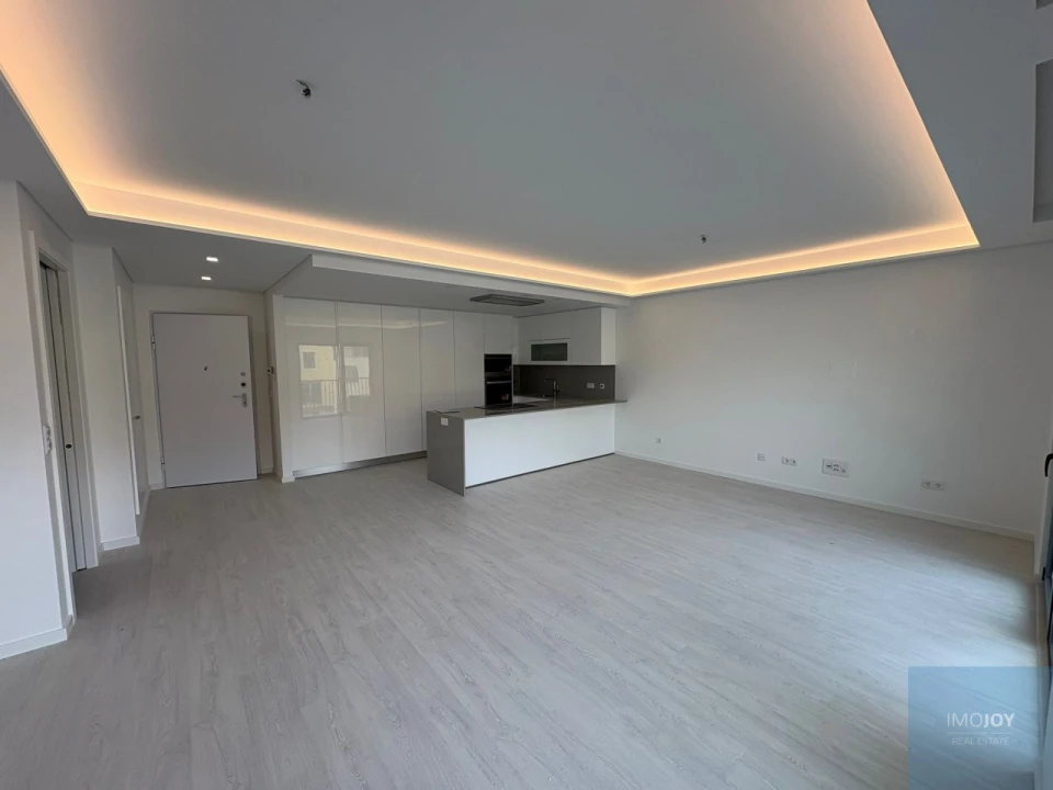 Apartamento T3 para Venda em Ericeira Foto 2