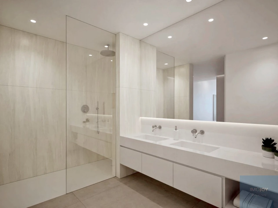 Moradia T4 para Venda em Lagos (São Sebastião e Santa Maria) Foto 12