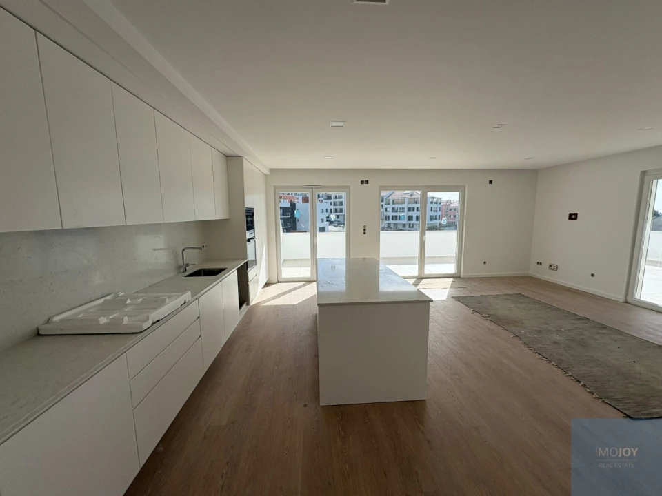 Apartamento T2 para Venda em Ericeira Foto 5