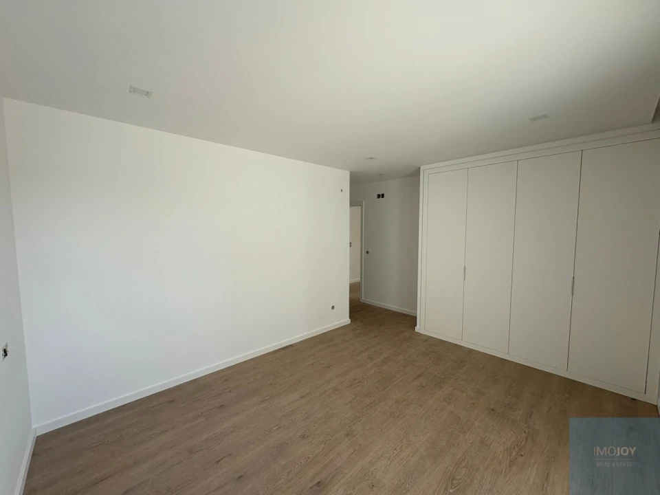 Apartamento T2 para Venda em Ericeira Foto 12