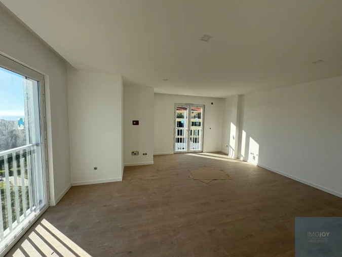 Apartamento T2 para Venda em Ericeira Foto 1
