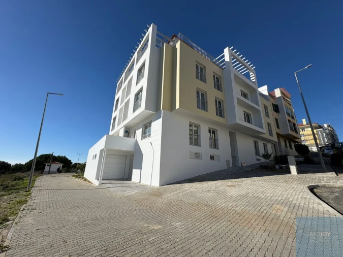 Apartamento T2 para Venda em Ericeira Foto 22