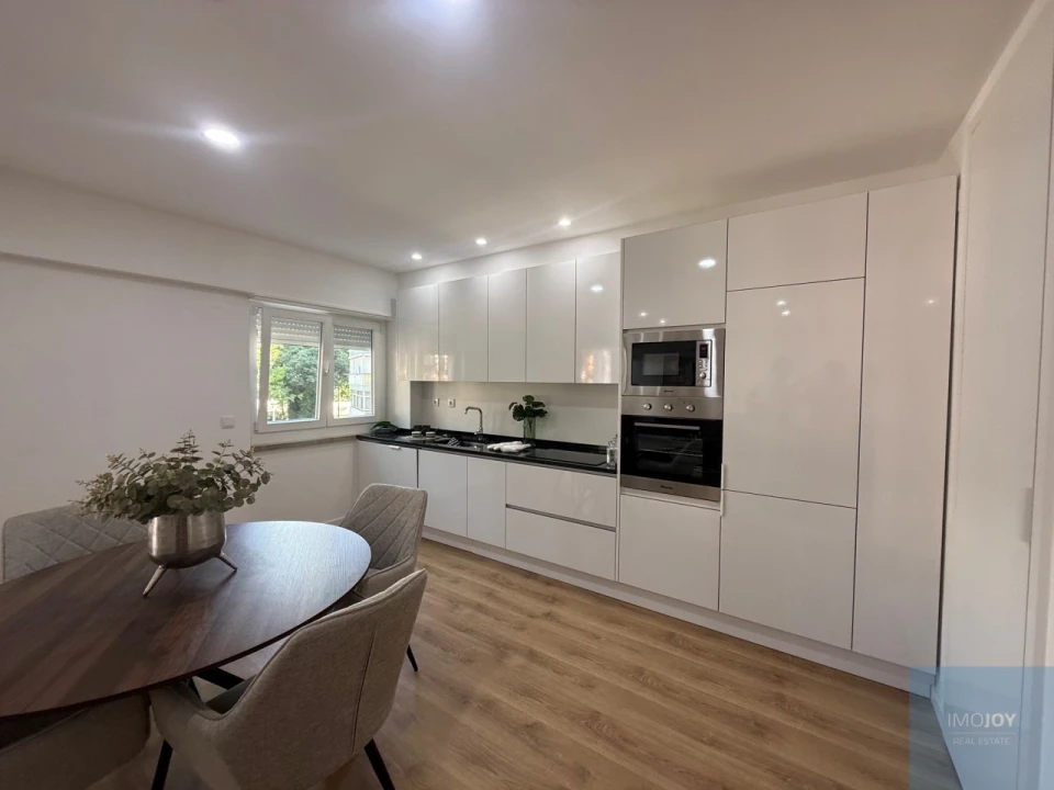 Apartamento T3 para Venda em Benfica Foto 6