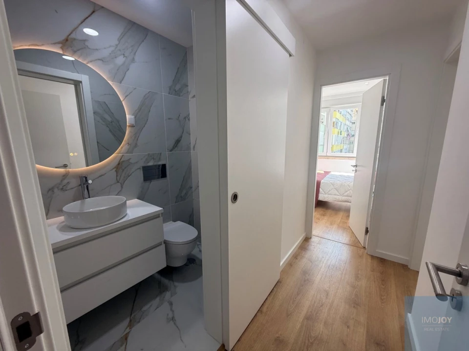 Apartamento T3 para Venda em Benfica Foto 19