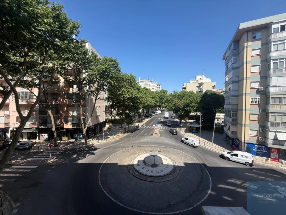 Apartamento T3 para Venda em Benfica Foto 33