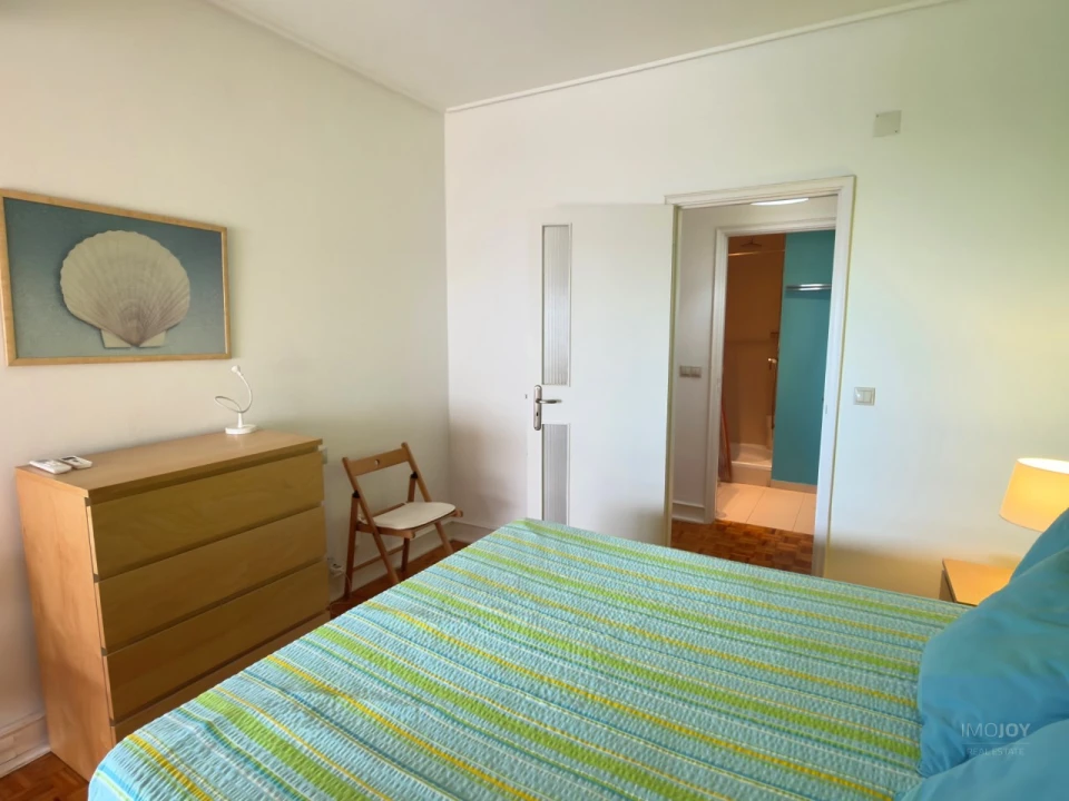 Apartamento T2 para Arrendamento em Portimão Foto 14