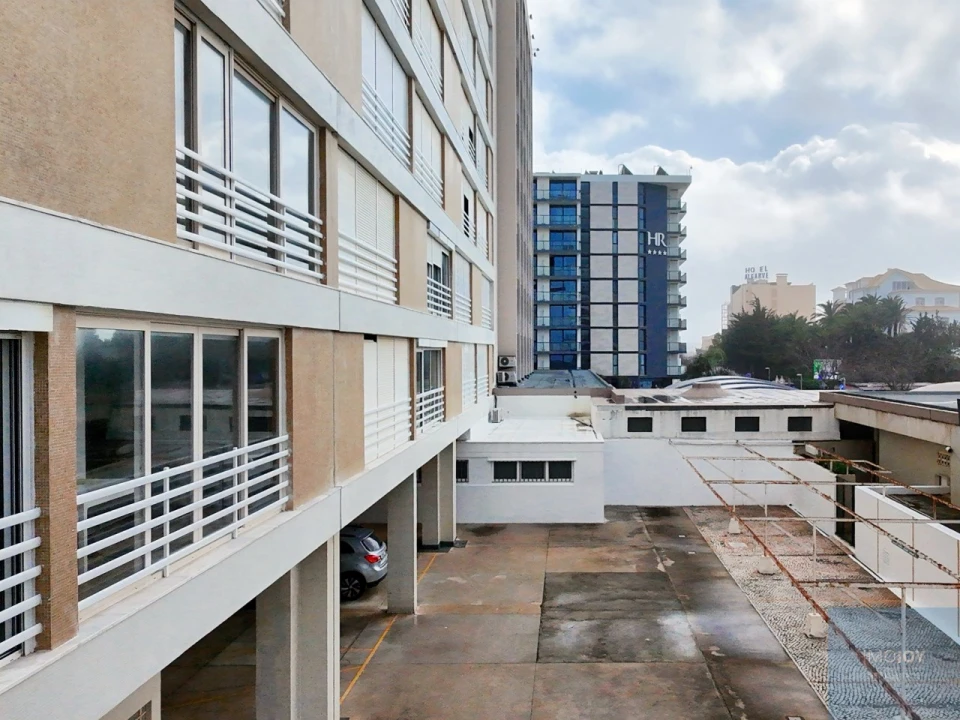 Apartamento T2 para Arrendamento em Portimão Foto 26