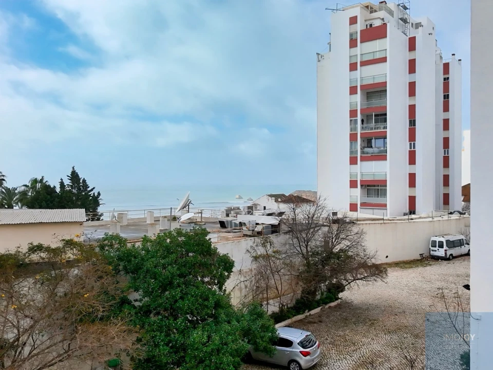 Apartamento T2 para Arrendamento em Portimão Foto 29