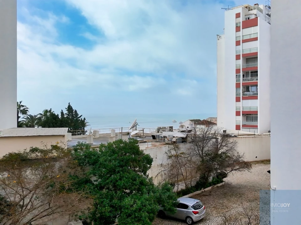 Apartamento T2 para Arrendamento em Portimão Foto 30