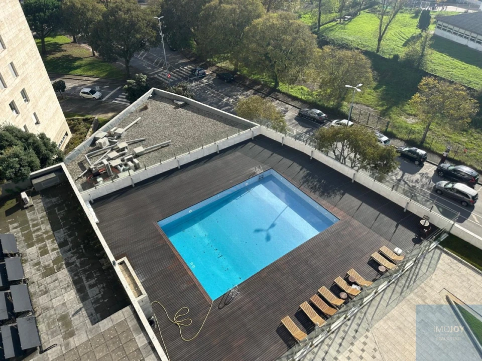 Apartamento T3 para Arrendamento em Aldoar, Foz do Douro e Nevogilde Foto 14