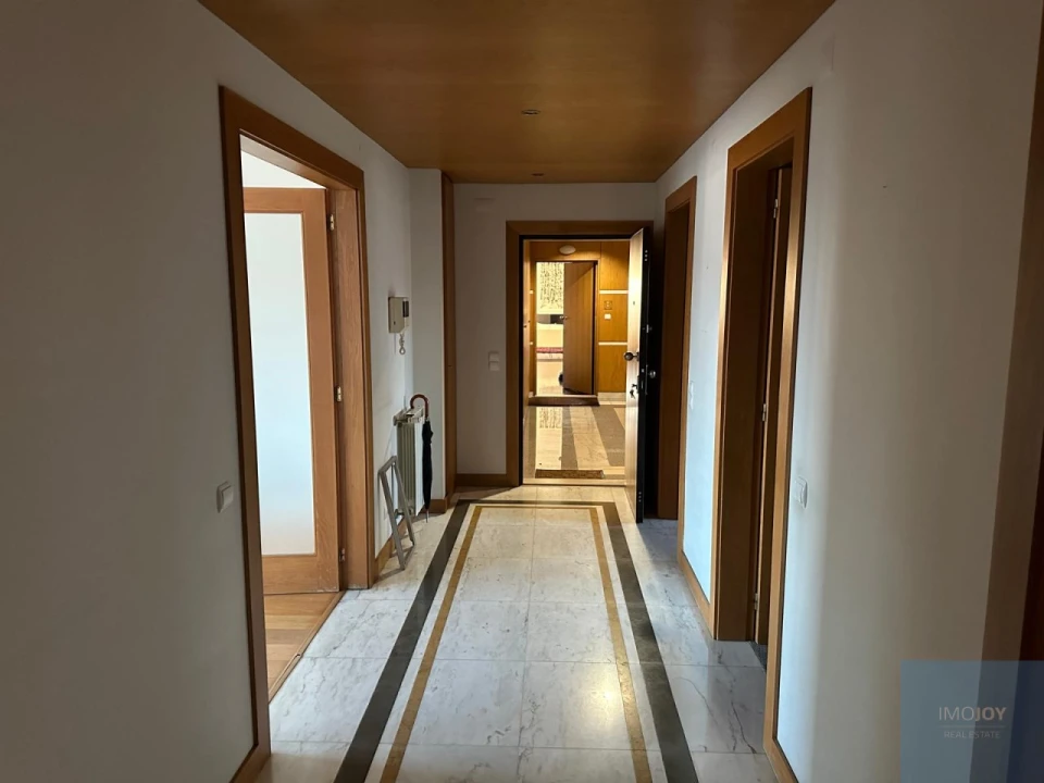Apartamento T3 para Arrendamento em Aldoar, Foz do Douro e Nevogilde Foto 11