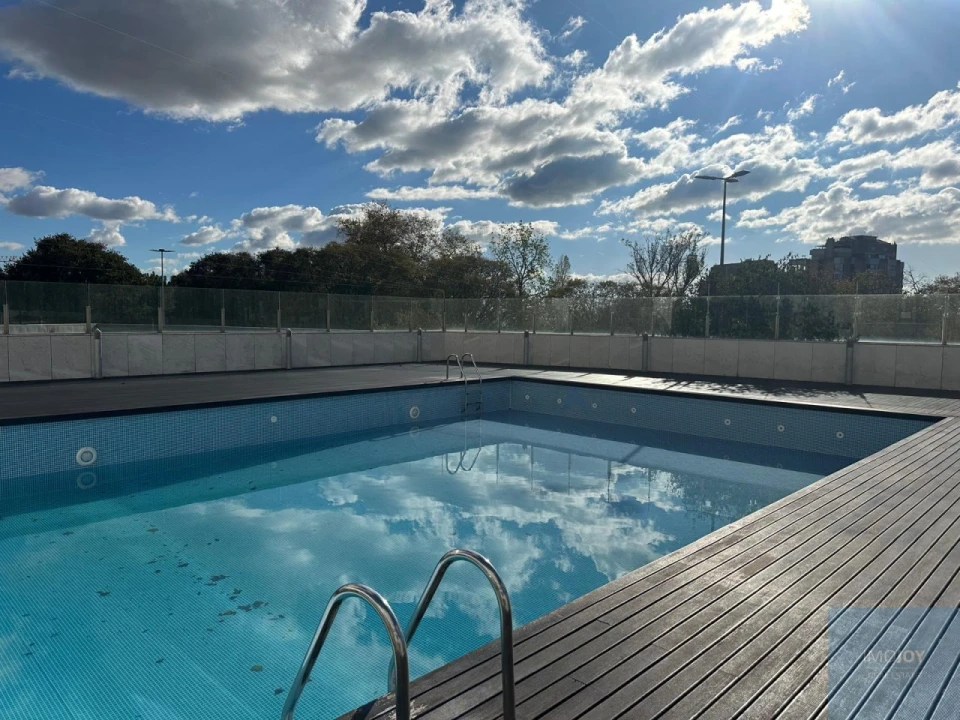 Apartamento T3 para Arrendamento em Aldoar, Foz do Douro e Nevogilde Foto 1