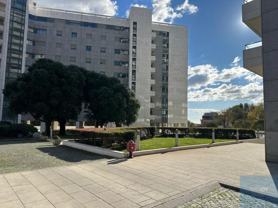 Apartamento T3 para Arrendamento em Aldoar, Foz do Douro e Nevogilde Foto 22