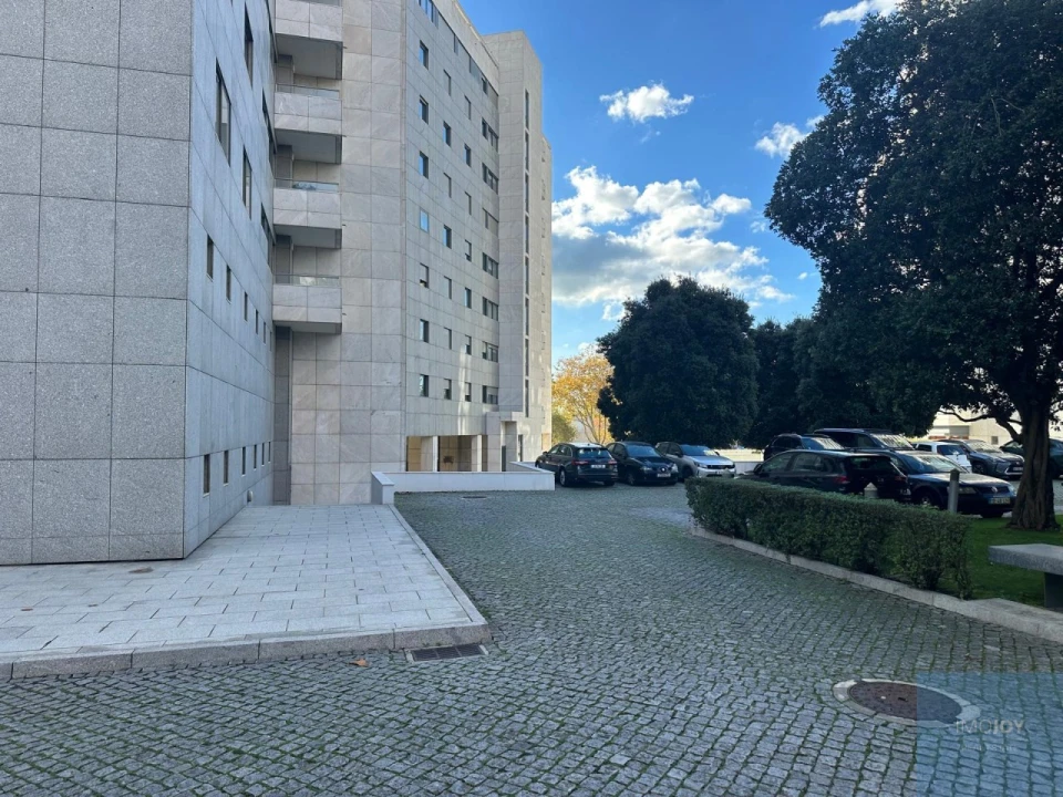 Apartamento T3 para Arrendamento em Aldoar, Foz do Douro e Nevogilde Foto 23