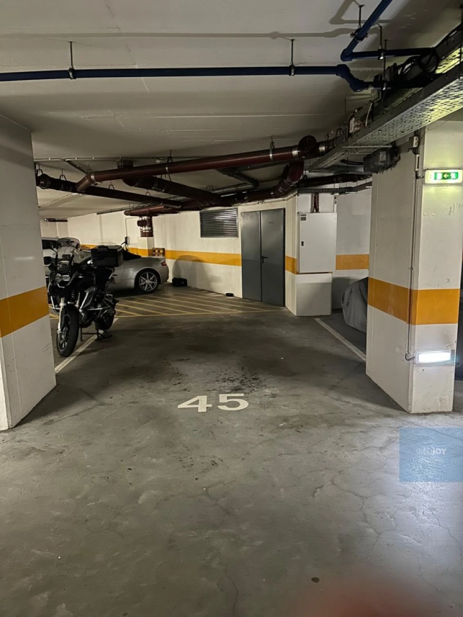 Apartamento T3 para Arrendamento em Aldoar, Foz do Douro e Nevogilde Foto 17