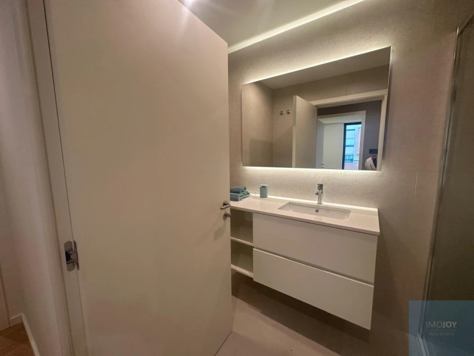 Apartamento T3 para Venda em Santa Marinha e São Pedro da Afurada Foto 15