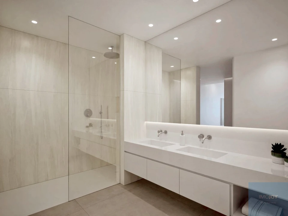 Moradia T4 para Venda em Lagos (São Sebastião e Santa Maria) Foto 12