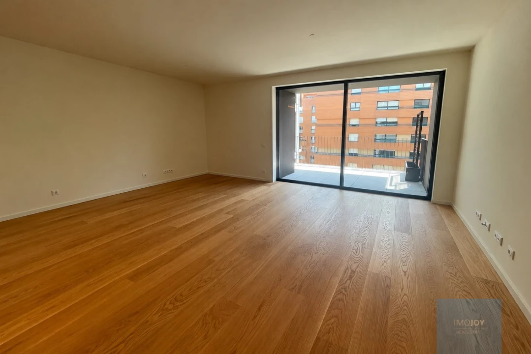Apartamento T2 para Venda em Santa Marinha e São Pedro da Afurada Foto 1
