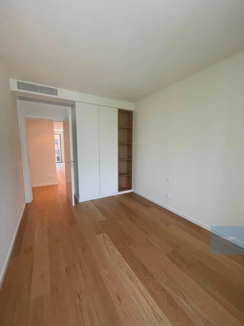 Apartamento T2 para Venda em Santa Marinha e São Pedro da Afurada