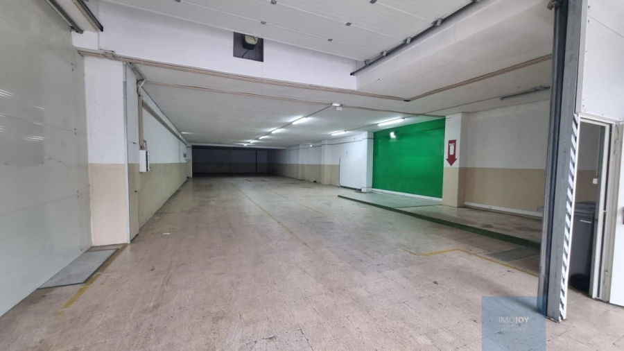 Armazém para Arrendamento em Moscavide e Portela Foto 1