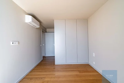 Apartamento T3 para Venda em Santa Marinha e São Pedro da Afurada