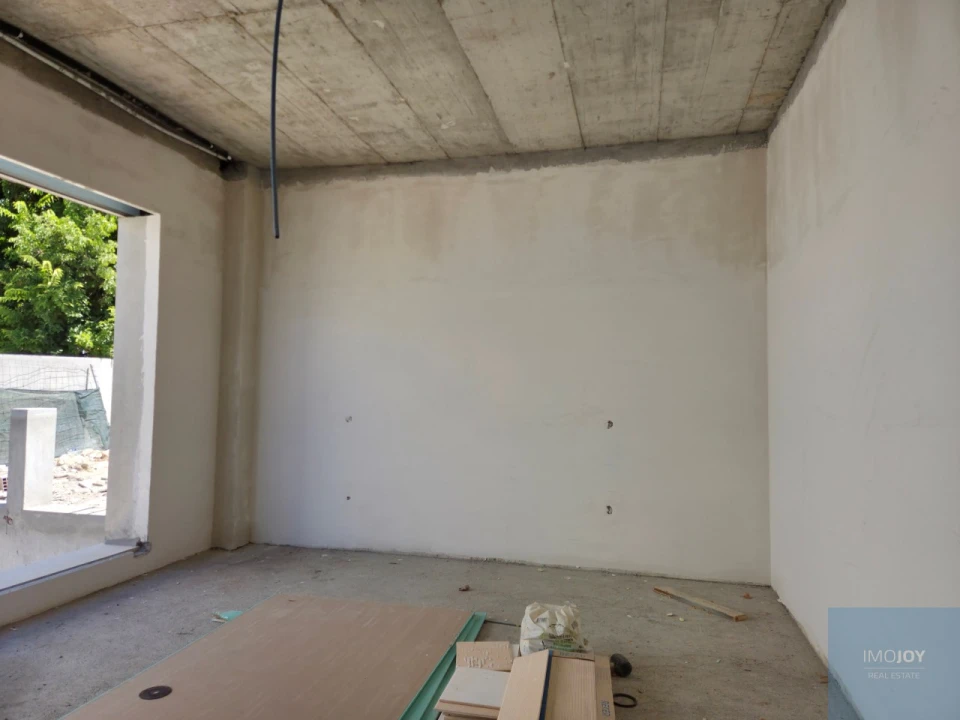 Moradia T4 para Venda em São Domingos de Rana Foto 33