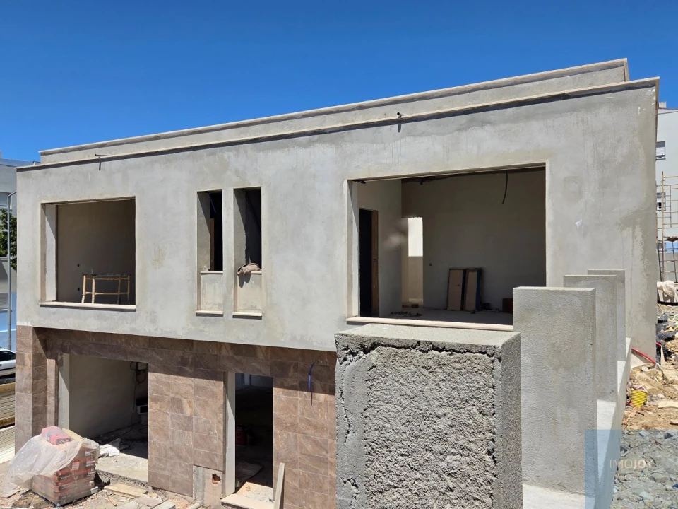 Moradia T4 para Venda em São Domingos de Rana Foto 36