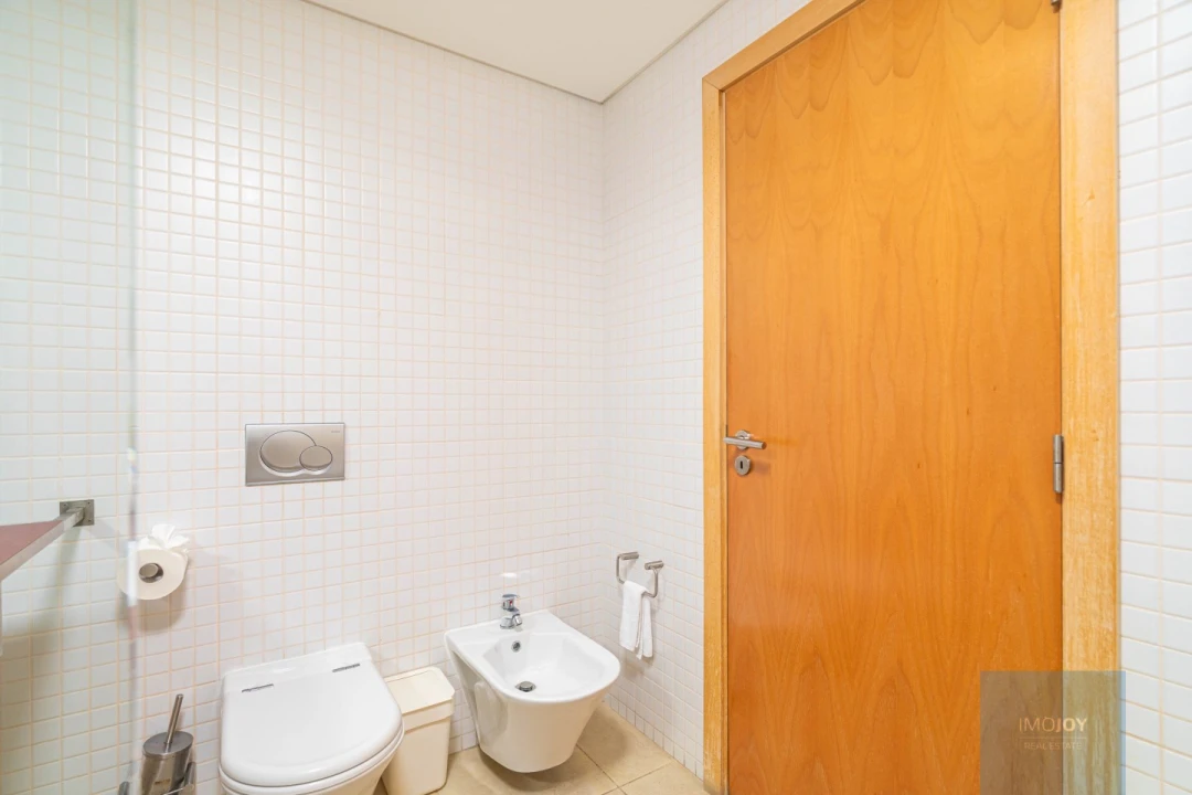 Apartamento T1 para Venda em Portimão Foto 18