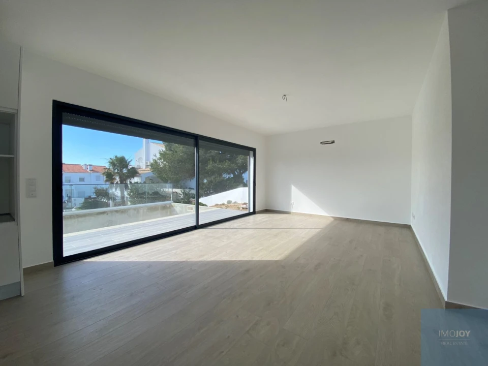 Moradia T4 para Venda em Aljezur Foto 6