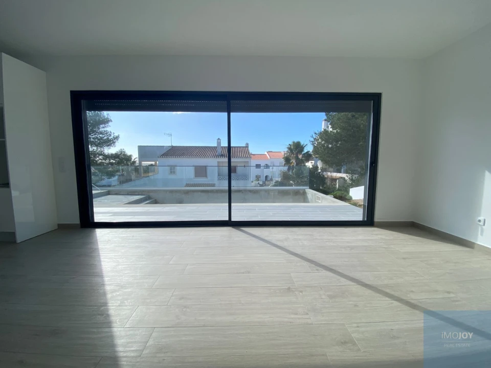 Moradia T4 para Venda em Aljezur Foto 9