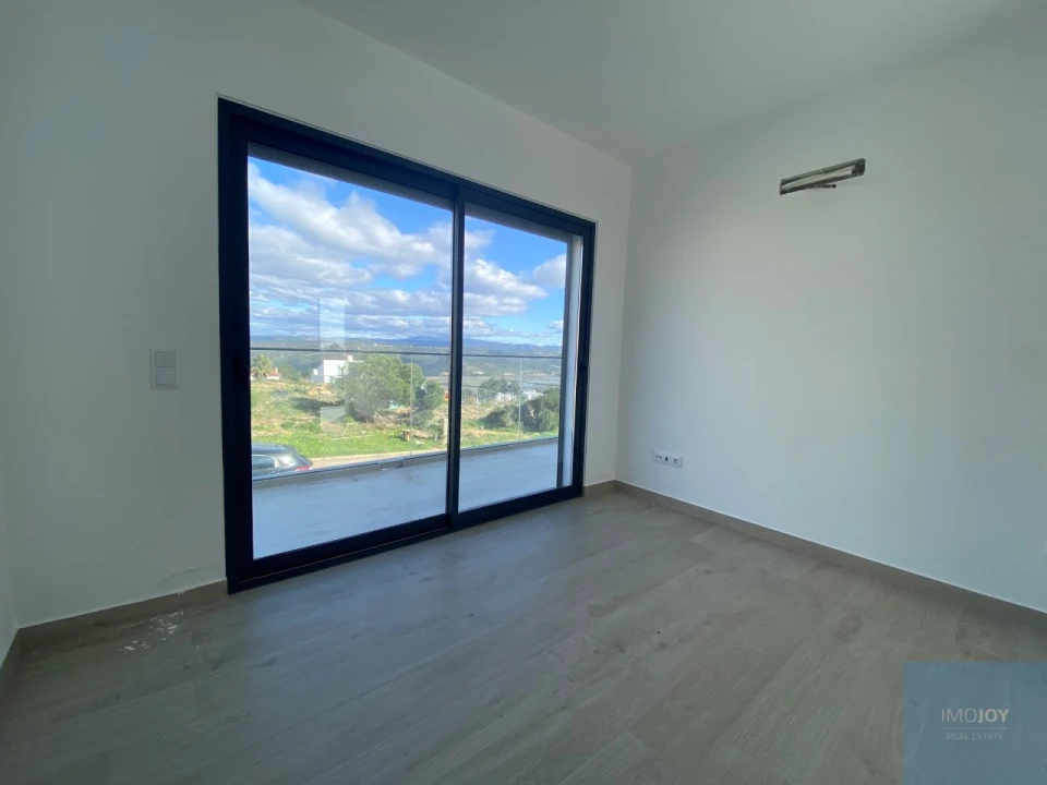 Moradia T4 para Venda em Aljezur Foto 39