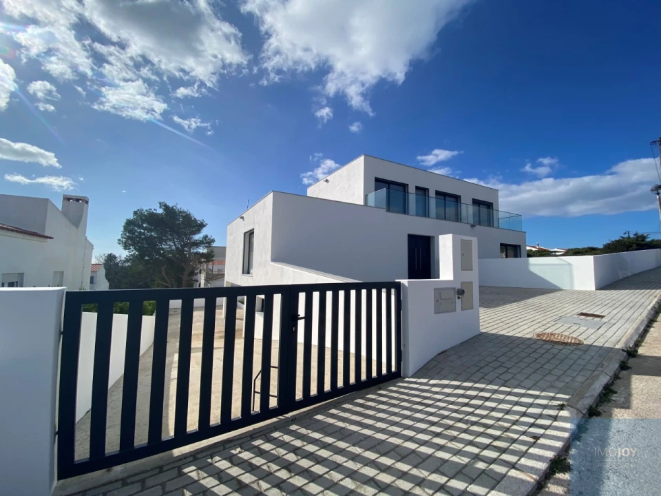 Moradia T4 para Venda em Aljezur Foto 64