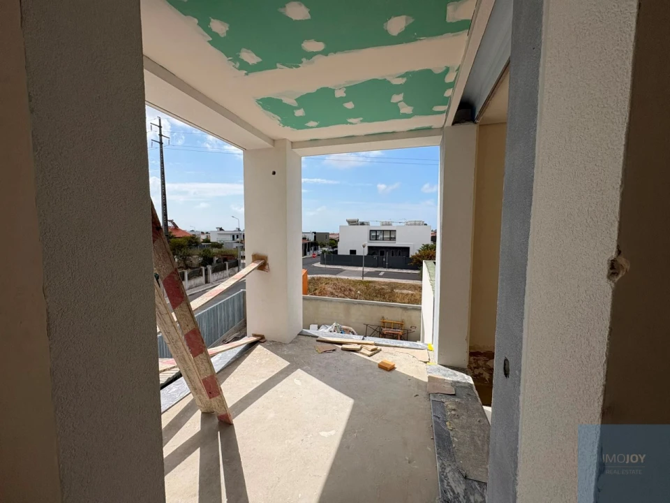 Moradia T4 para Venda em São Domingos de Rana Foto 20