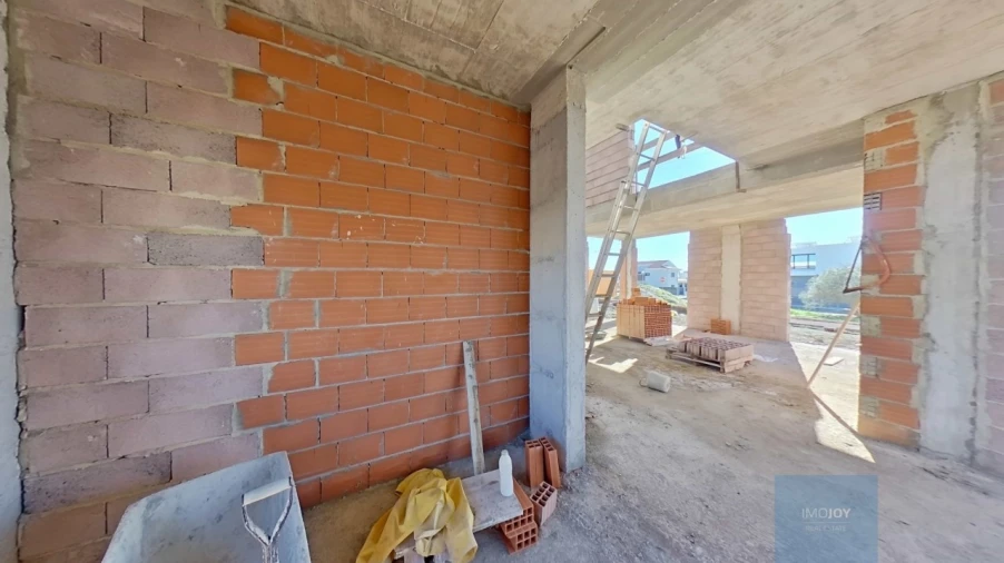 Moradia T4 para Venda em São Domingos de Rana Foto 23