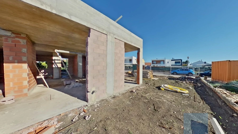 Moradia T4 para Venda em São Domingos de Rana Foto 34