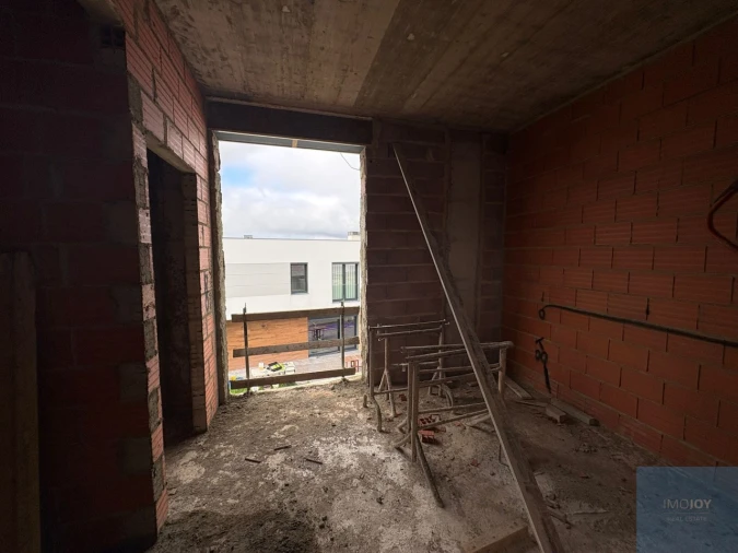 Moradia T4 para Venda em São Domingos de Rana Foto 19