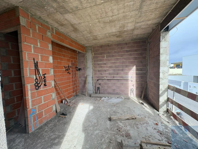 Moradia T4 para Venda em São Domingos de Rana Foto 22