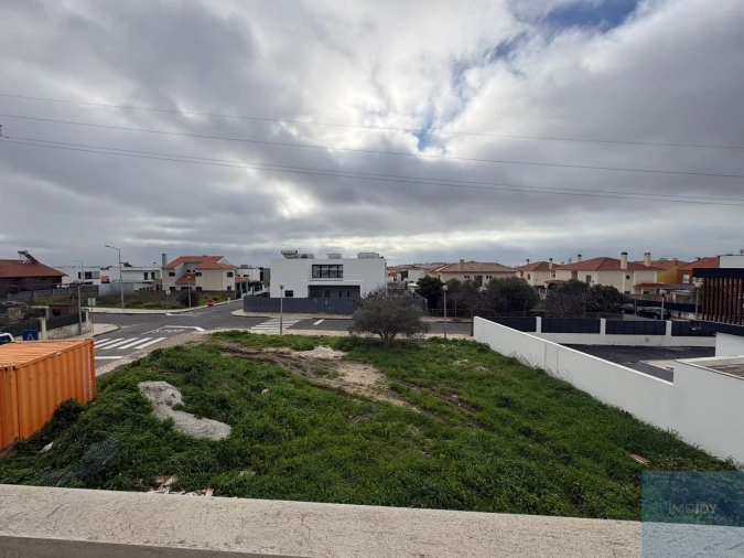 Moradia T4 para Venda em São Domingos de Rana Foto 48