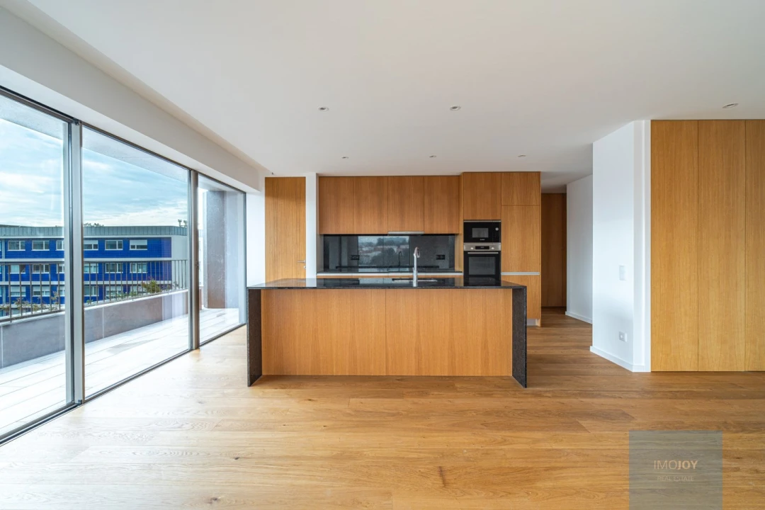 Apartamento T4 para Venda em Matosinhos e Leça da Palmeira Foto 2