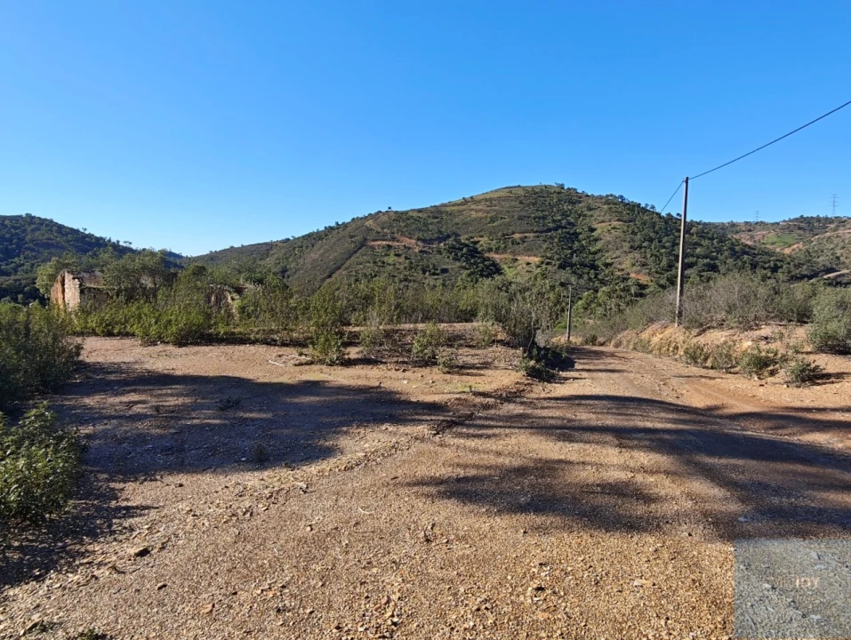 Terreno Misto para Venda em São Bartolomeu de Messines Foto 6