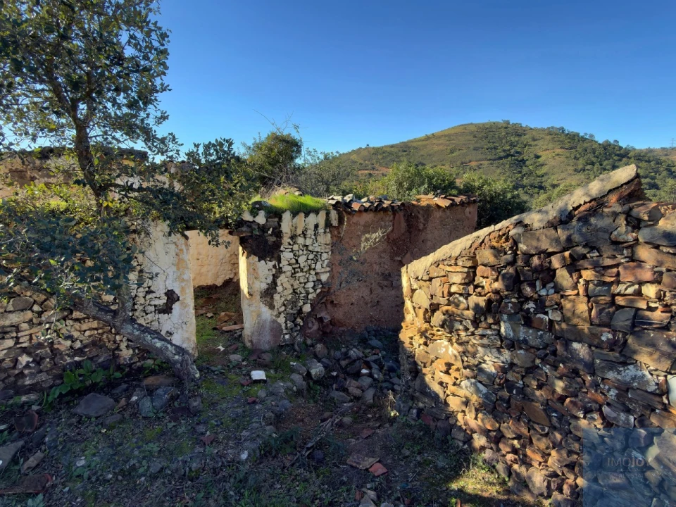 Terreno Misto para Venda em São Bartolomeu de Messines Foto 10