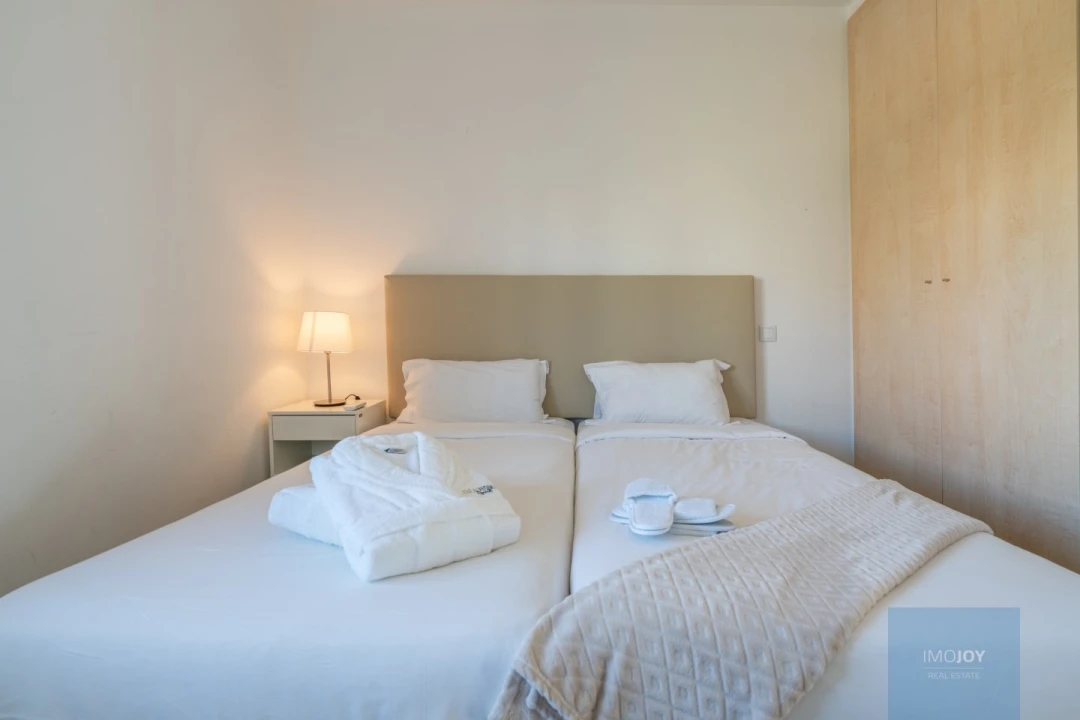 Apartamento T1 para Venda em Mexilhoeira Grande Foto 22