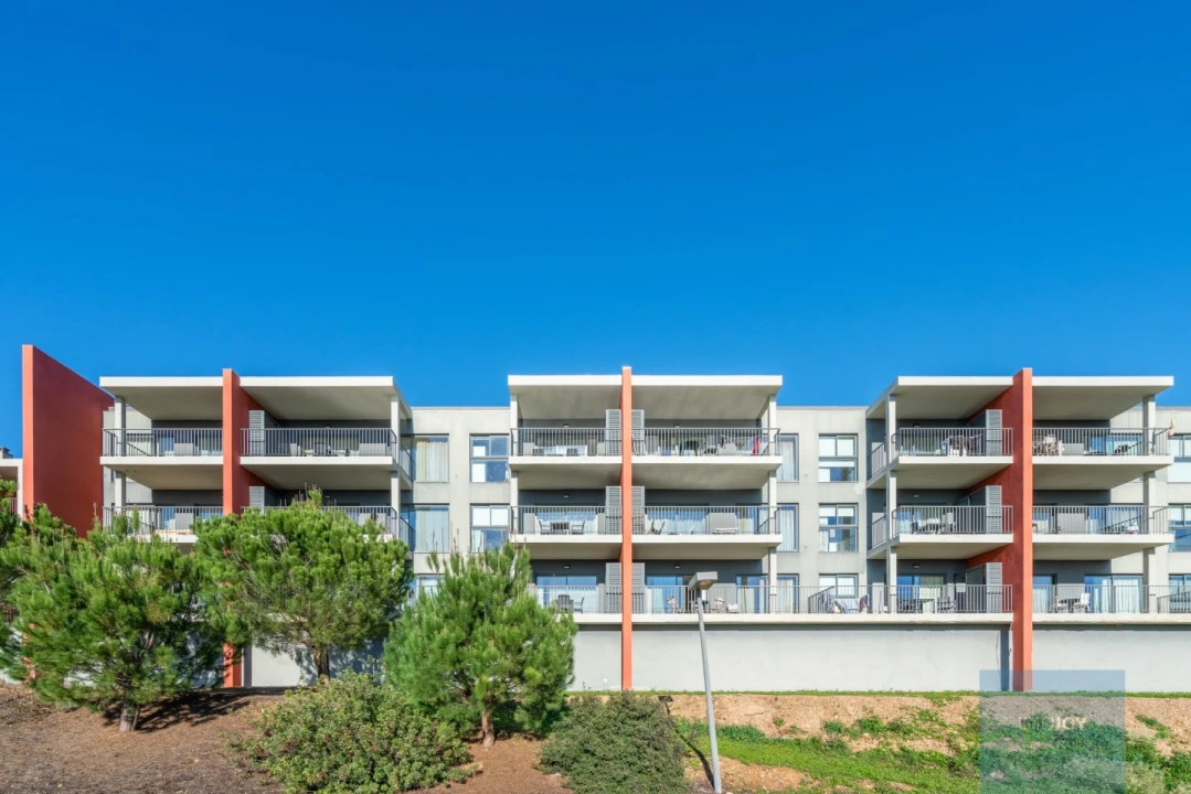 Apartamento T1 para Venda em Mexilhoeira Grande Foto 49