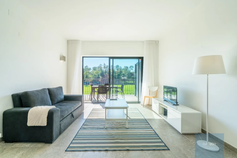 Apartamento T1 para Venda em Mexilhoeira Grande Foto 2