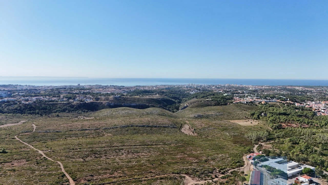 Terreno para Venda em Alcabideche Foto 4
