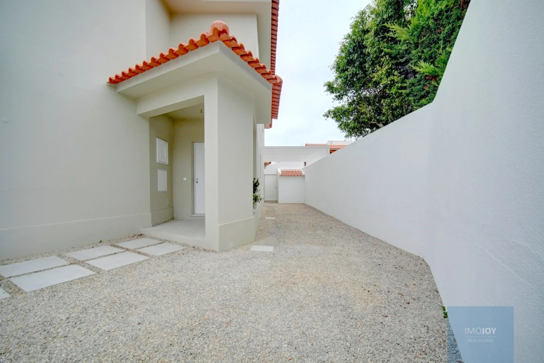 Moradia T5 para Venda em Cascais e Estoril Foto 36