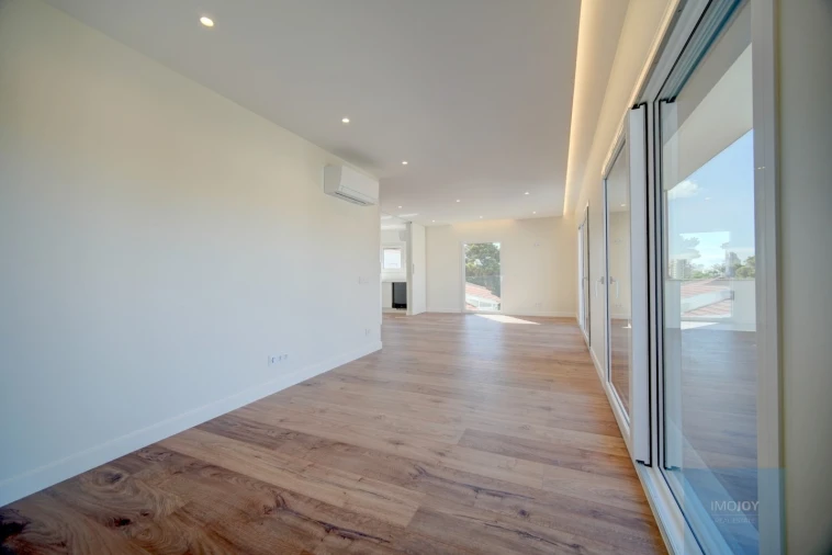 Apartamento T2 para Venda em Cascais e Estoril Foto 4
