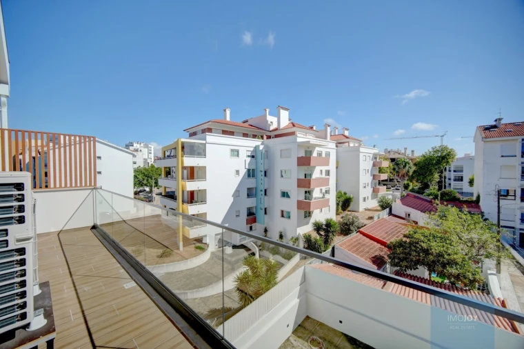 Apartamento T2 para Venda em Cascais e Estoril Foto 17